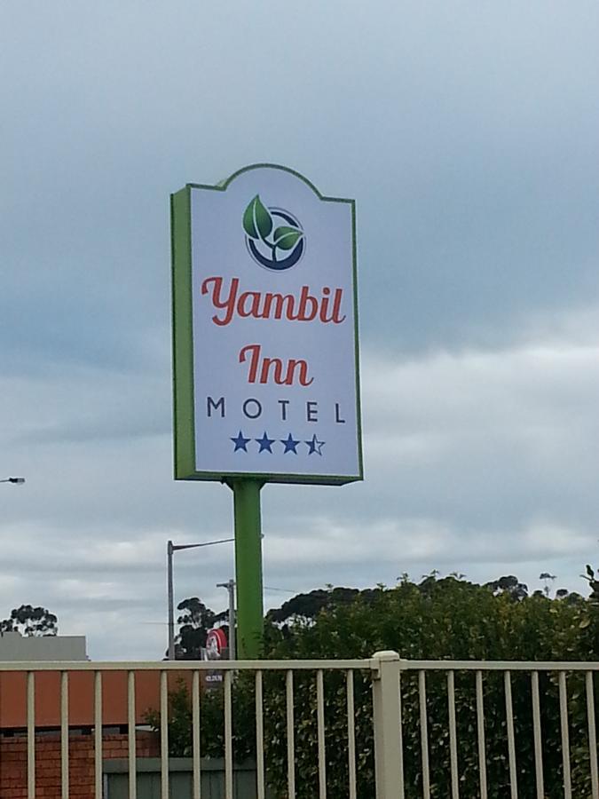 Yambil Inn Griffith Esterno foto